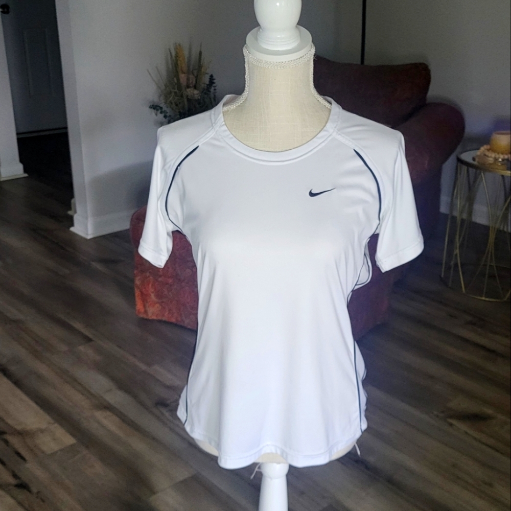 Nike Fit Dry Tee